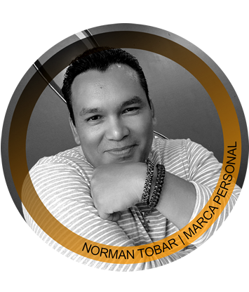 Icono de una persona haciendo referencia al empleado de una software factory